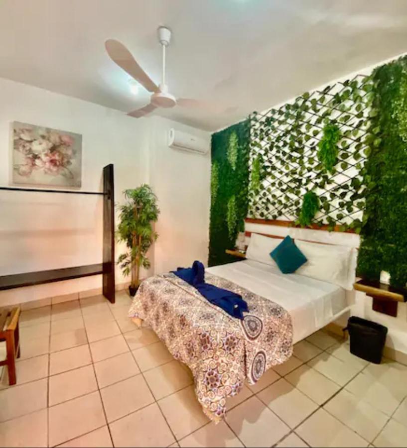 Hotel Ximajo Casa Piedra Brisas de Zicatela Pokoj fotografie